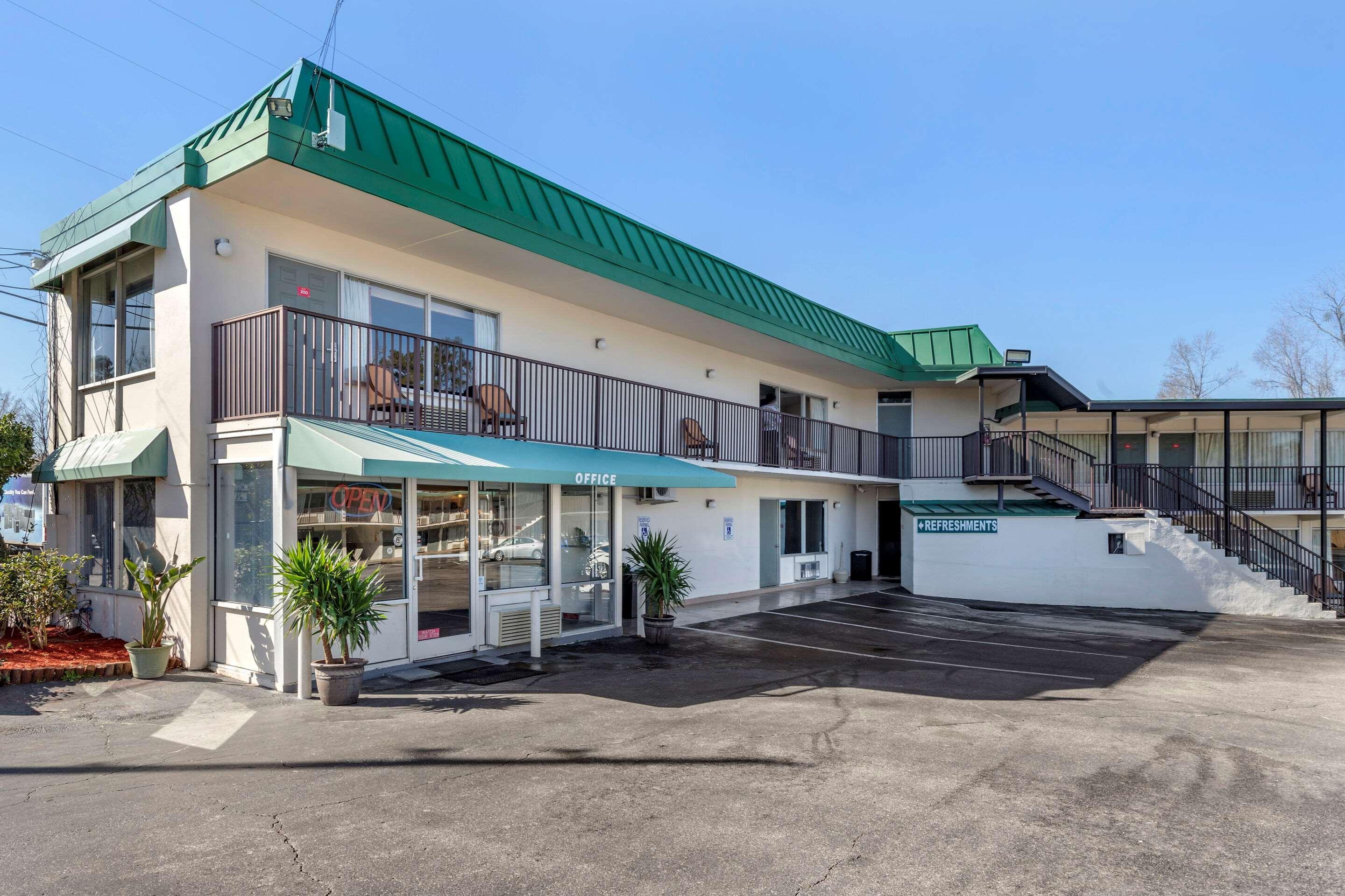 Econo-Lodge Of Conway Zewnętrze zdjęcie