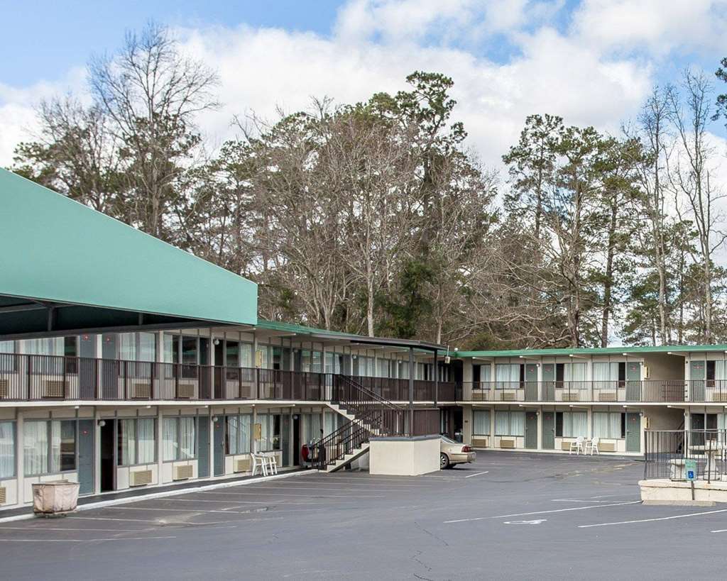 Econo-Lodge Of Conway Zewnętrze zdjęcie