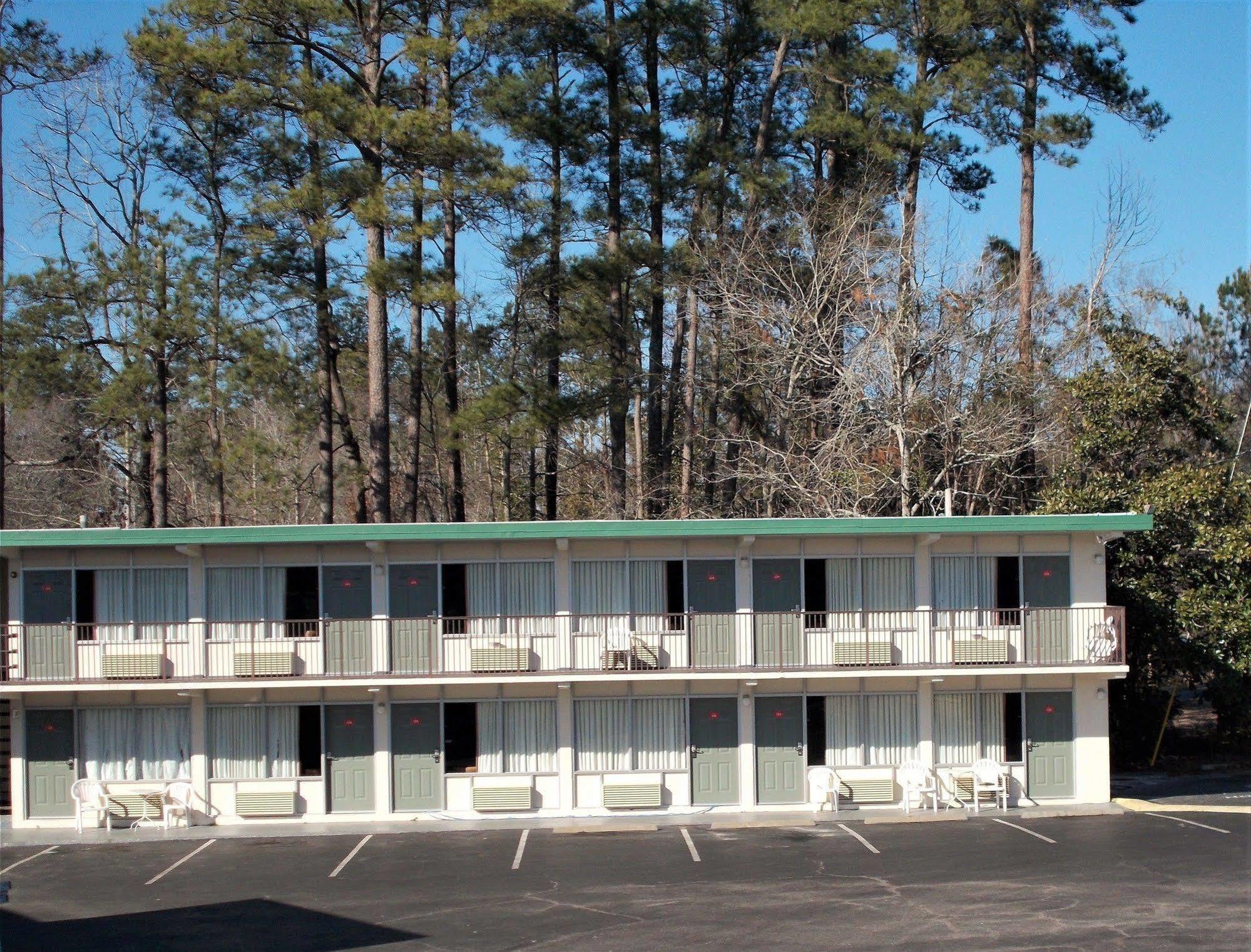 Econo-Lodge Of Conway Zewnętrze zdjęcie