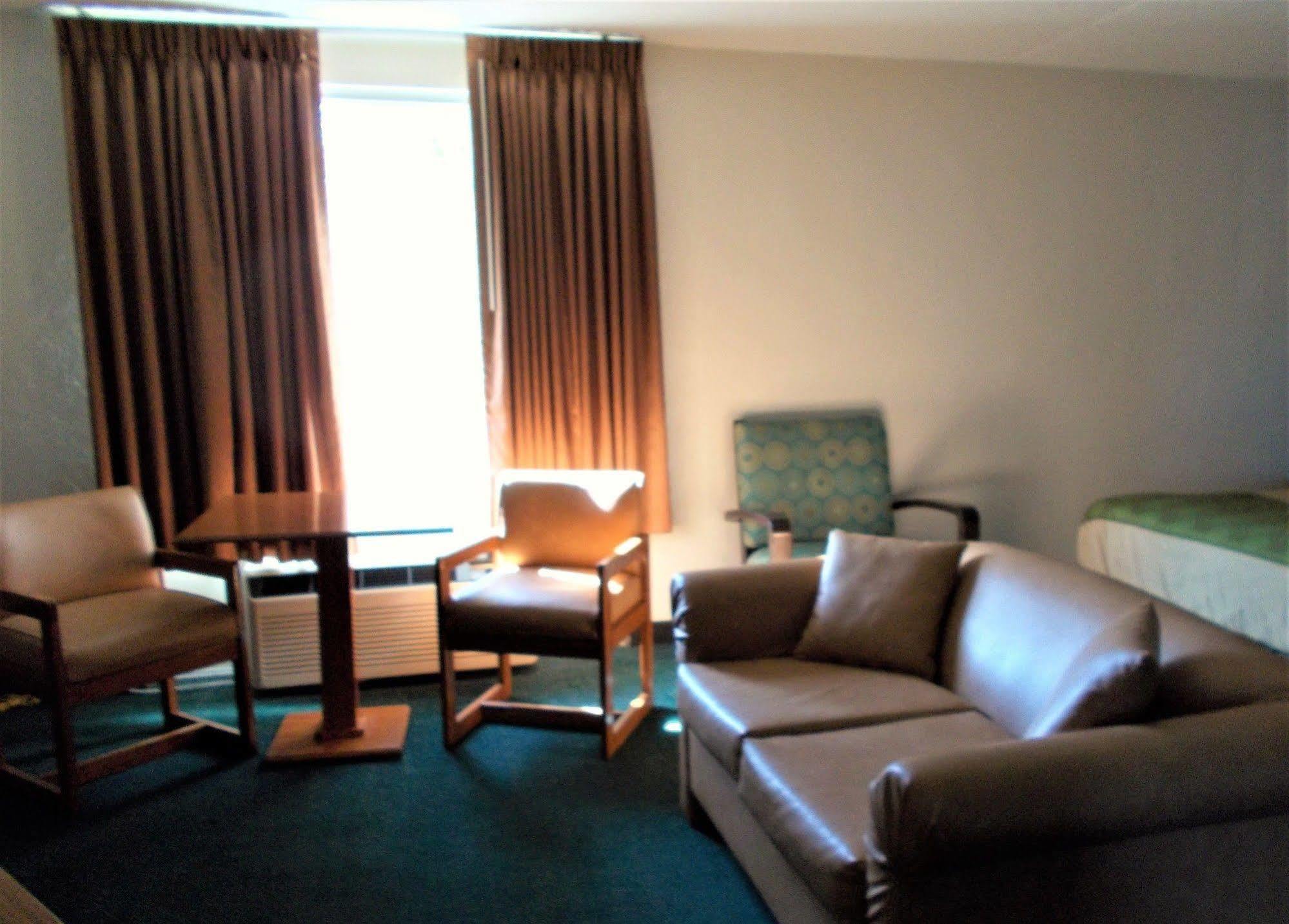 Econo-Lodge Of Conway Zewnętrze zdjęcie