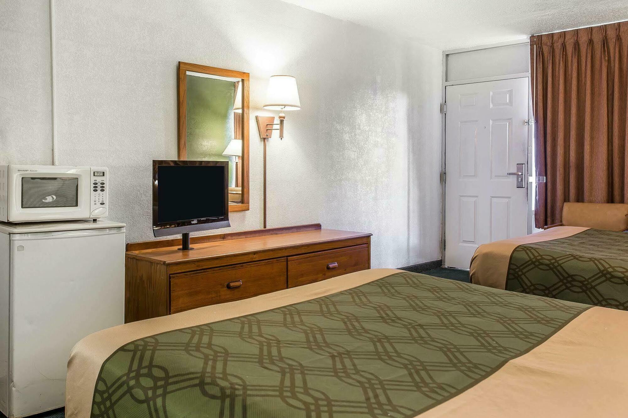 Econo-Lodge Of Conway Zewnętrze zdjęcie